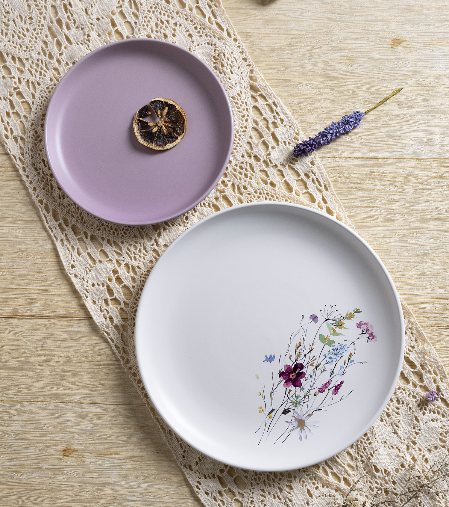 CHANGSHA HAPPY GO Stoneware Colored Glaze Dinnerware Set with Floral Decal and Pastel Tones – Complete Set |happygodinnerware.com