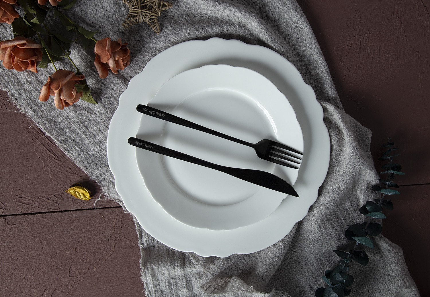 CHANGSHA HAPPY GO Royal Scallop-Edge Embossed Bone China Soup Tureen & Plate Collection | happygodinnerware.com