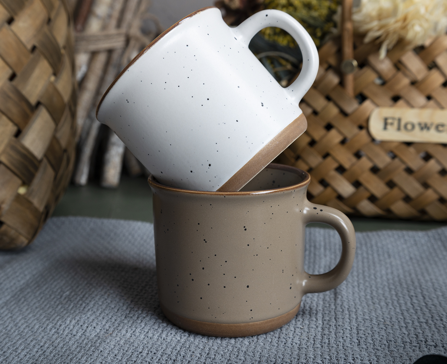 ​CHANGSHA HAPPY GO Vintage Rustic Reactive Glaze Stoneware Mug and Bowl Set with Natural Earth Tone Finish |Dopamine Series Ceramics  |happygodinnerware.com