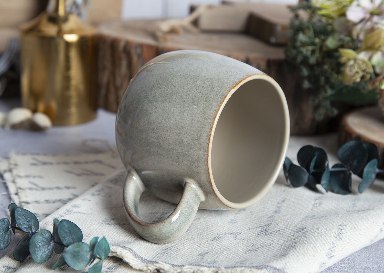 CHANGSHA HAPPY GO Grey, Peach, Yellow, Olive & Brown Globe Reactive Mugs |happygodinnerware.com