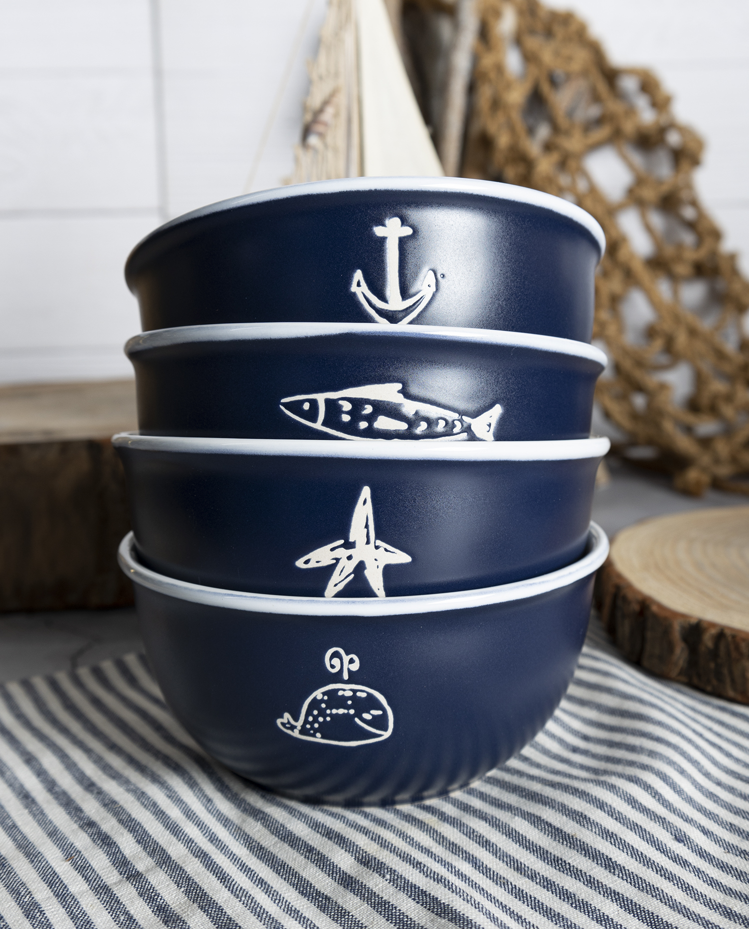 CHANGSHA HAPPY GO  Marine-Themed Matte Glazed Stoneware Set – 16-Piece Nautical Print Mugs and Bowls in Deep Blue |happygodinnerware.com