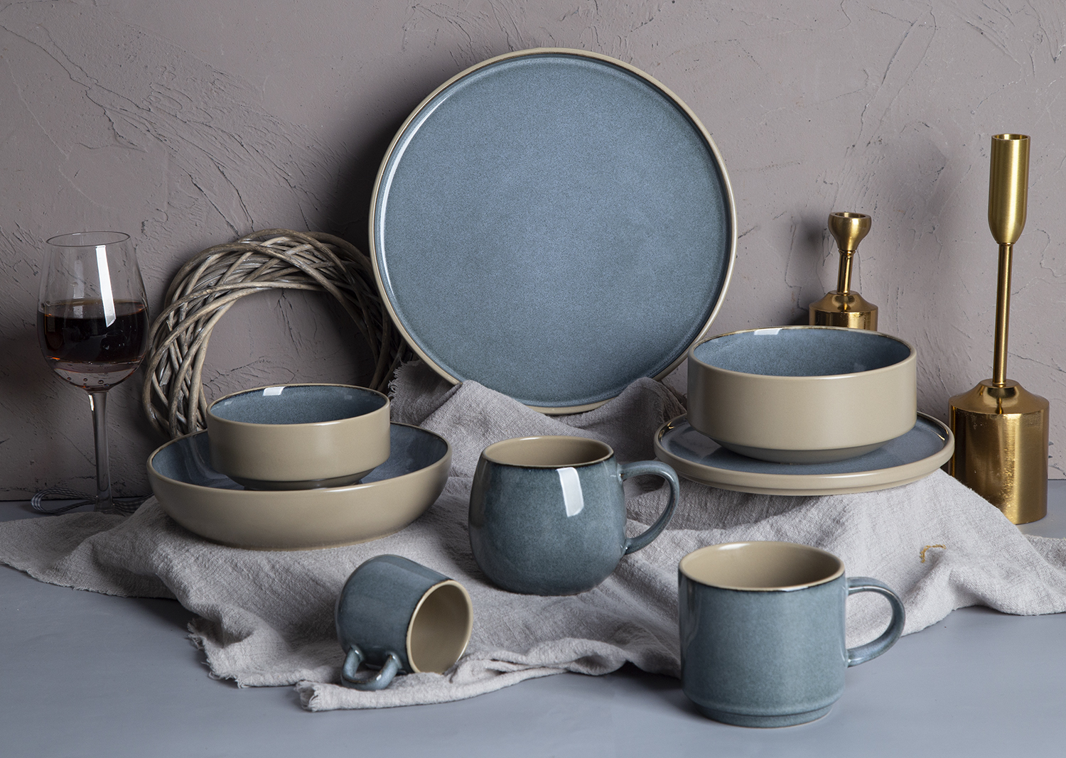 CHANGSHA HAPPY GO Dusty Blue & Taupe Reactive Glaze Elegance |happygodinnerware.com