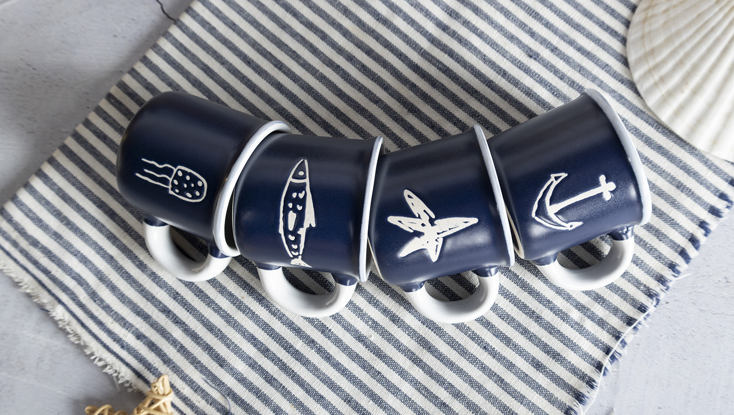 CHANGSHA HAPPY GO  Marine-Themed Matte Glazed Stoneware Set – 16-Piece Nautical Print Mugs and Bowls in Deep Blue |happygodinnerware.com
