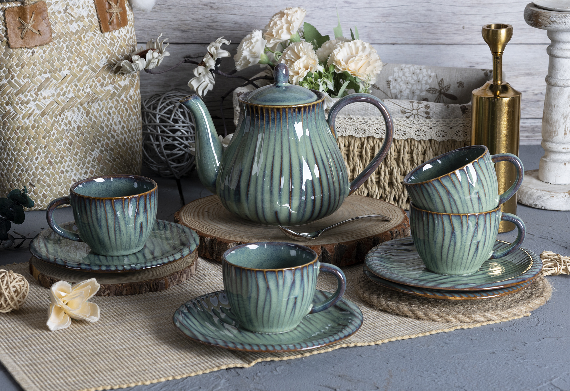 CHANGSHA HAPPY GO  Vintage Green Embossed New Bone China Tea Set with Textured Reactive Glaze and Elegant Rippled Surface  |happygodinnerware.com