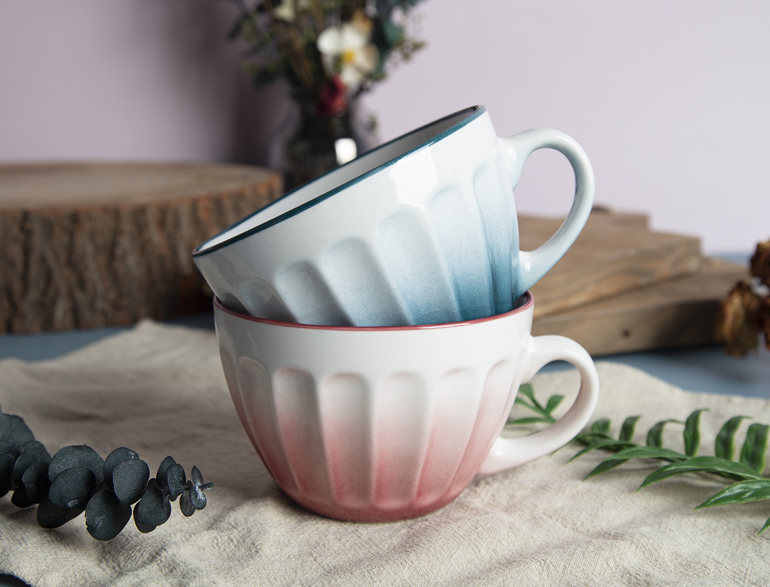 CHANGSHA HAPPY GO Gourd-Shaped Embossed Design New Bone China Mugs and Bowls |happygodinnerware.com