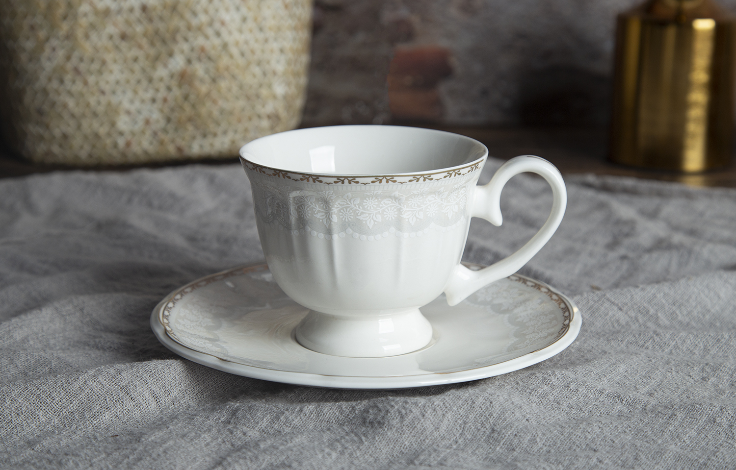 CHANGSHA HAPPY GO Floral Decal and Embossed New Bone China Dinnerware | happygodinnerware.com