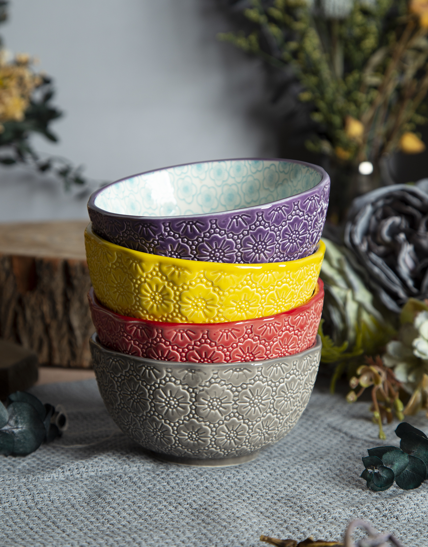 CHANGSHA HAPPY GO Small Sunflower Embossed Stoneware Bowls with Color Glaze and Floral Print | happygodinnerware.com
