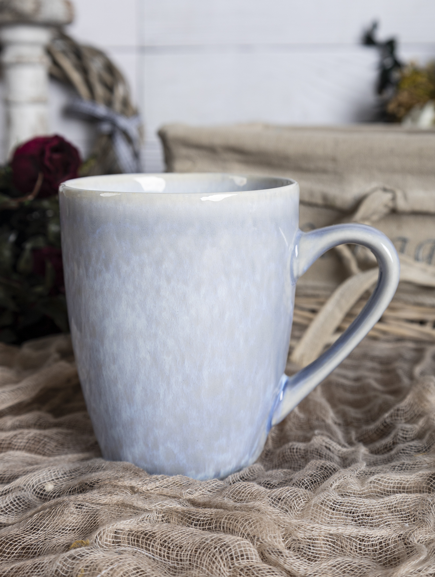 CHANGSHA HAPPY GO  Serenity Blue Reactive Glaze Stoneware Set with Gentle Color Flow and Natural Texture |Dopamine Series Ceramics  |happygodinnerware.com