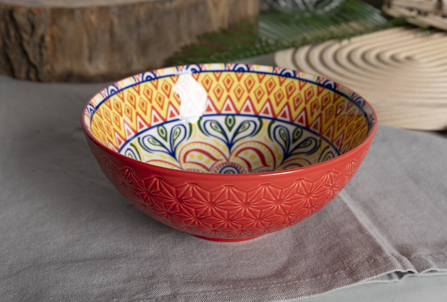 CHANGSHA HAPPY GO Embossed Green Stoneware Dinnerware Set with Multi-style Inner Decals |happygodinnerware.com