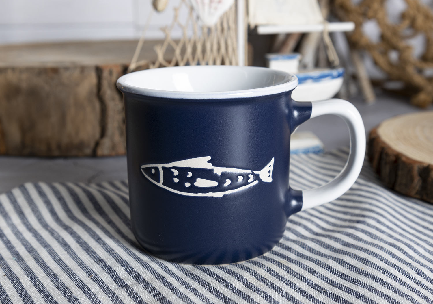 CHANGSHA HAPPY GO  Marine-Themed Matte Glazed Stoneware Set – 16-Piece Nautical Print Mugs and Bowls in Deep Blue |happygodinnerware.com