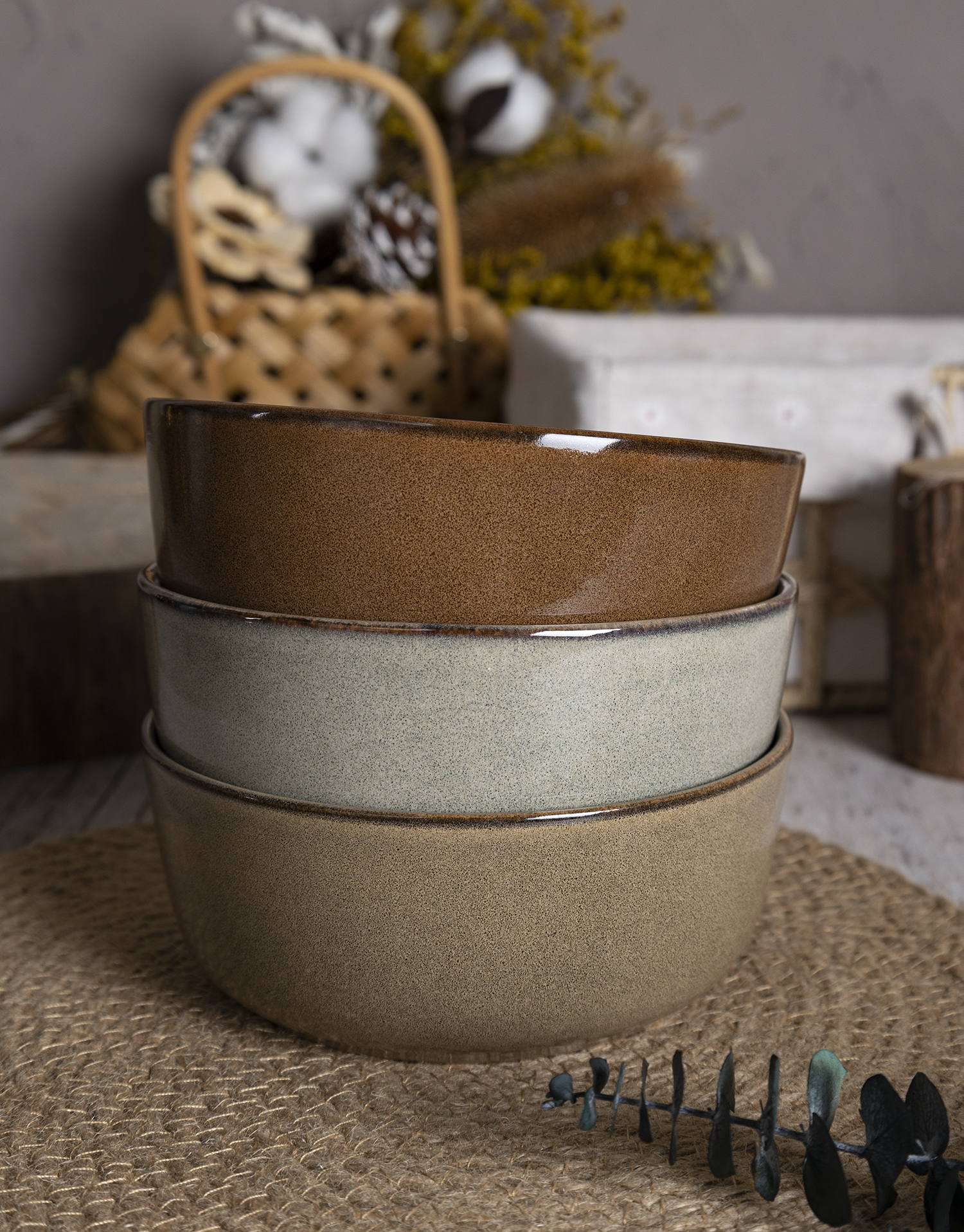 CHANGSHA HAPPY GO Autumn Tone Stoneware Dinnerware Set – Reactive Glaze Plates, Bowls & Mugs in Warm Brown and Olive|happygodinnerware.com