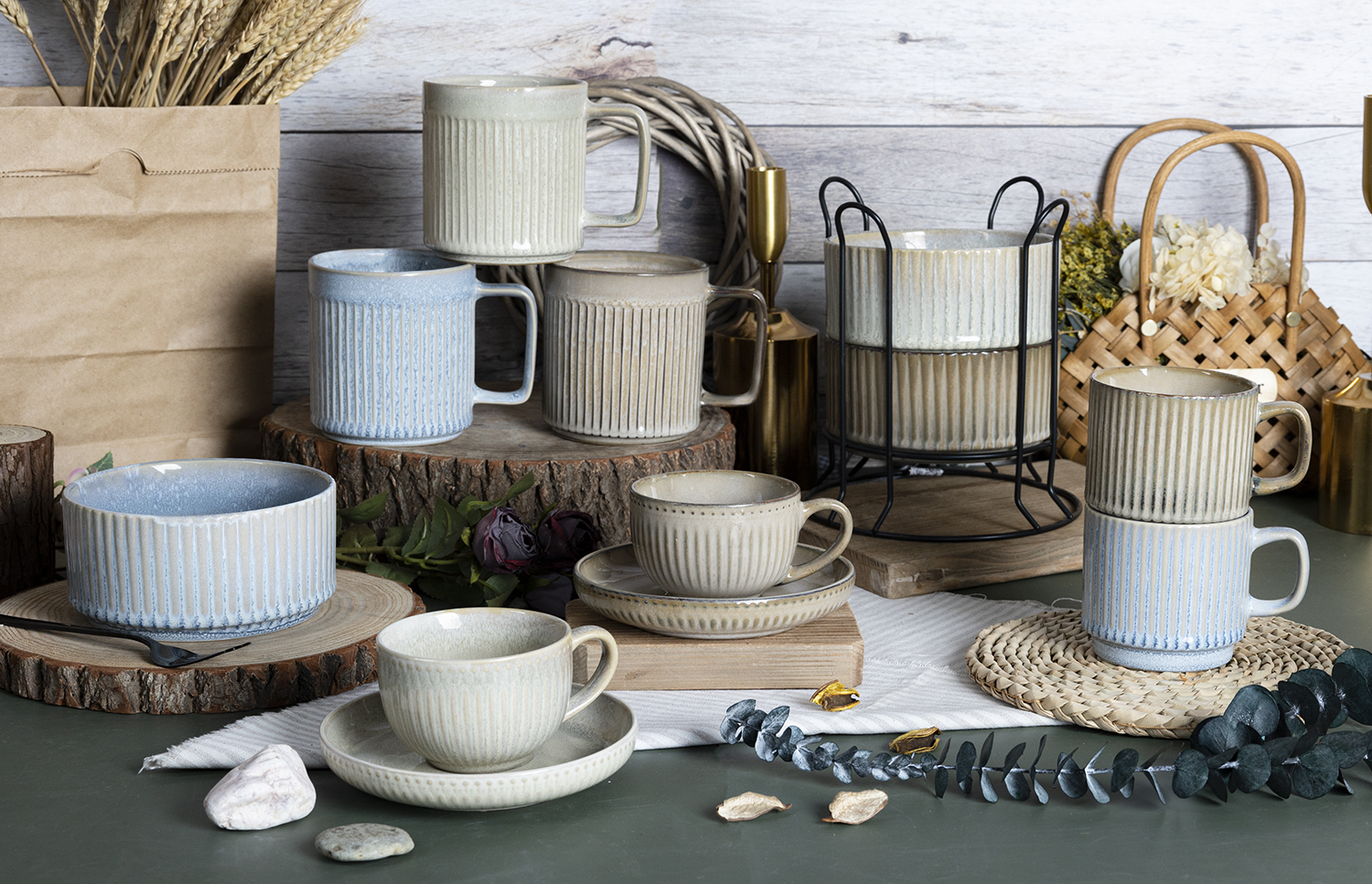 CHANGSHA HAPPY GO  Vintage Matte Embossed Striped Stoneware Tea Set with Storage Basket for Stylish Serving  |happygodinnerware.com