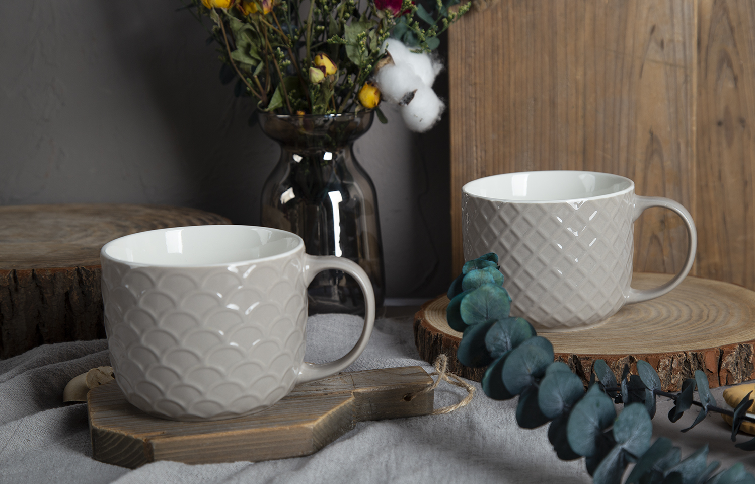 CHANGSHA HAPPY GO Taupe Embossed Bone China Mugs – Glossy Color Glaze with 3D Texture Relief |happygodinnerware.com
