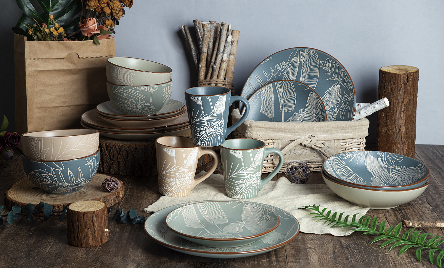 CHANGSHA HAPPY GO TROPICAL CANOPY Underglaze Screen-Print Stoneware Collection |happygodinnerware.com