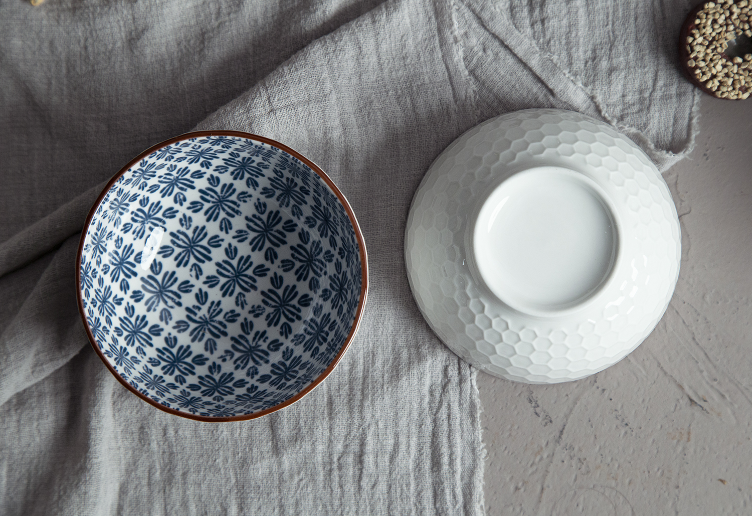 CHANGSHA HAPPY GO White Porcelain Honeycomb Embossed Bowls with Floral Blue Interiors | happygodinnerware.com