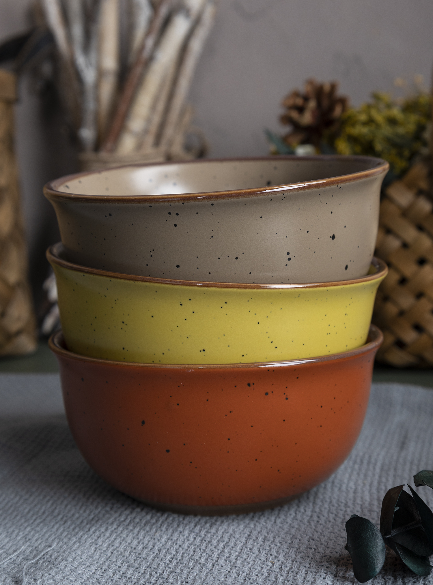 ​CHANGSHA HAPPY GO Vintage Rustic Reactive Glaze Stoneware Mug and Bowl Set with Natural Earth Tone Finish |Dopamine Series Ceramics  |happygodinnerware.com