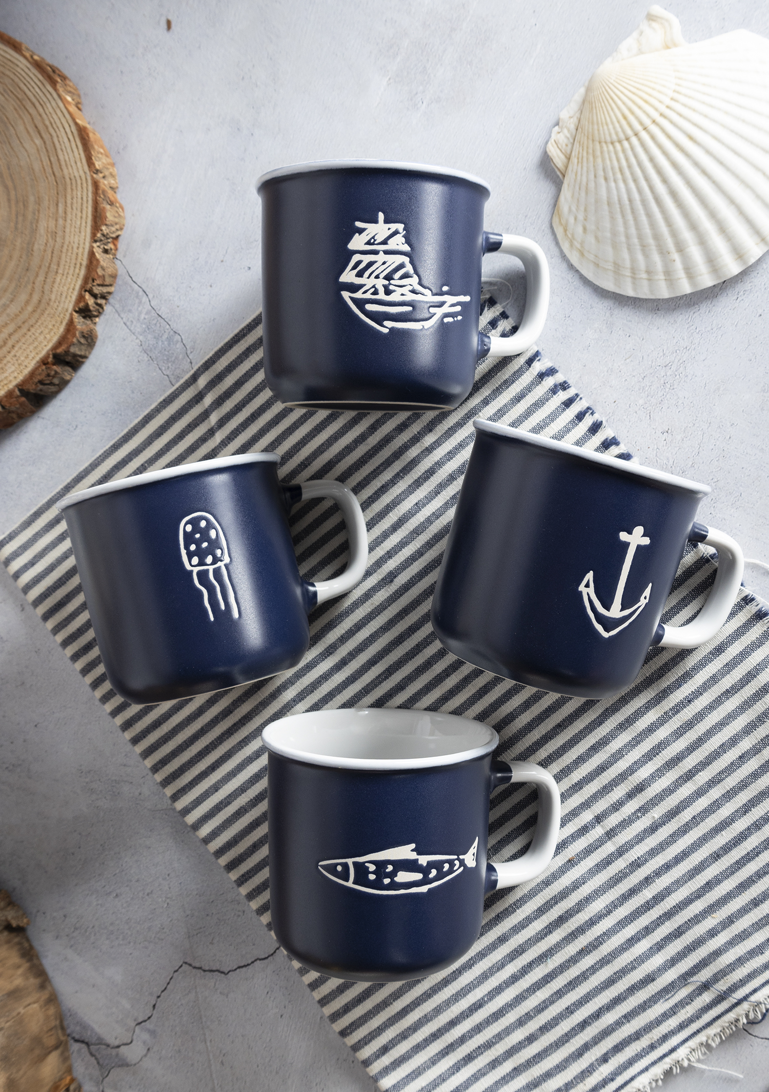 CHANGSHA HAPPY GO  Marine-Themed Matte Glazed Stoneware Set – 16-Piece Nautical Print Mugs and Bowls in Deep Blue |happygodinnerware.com