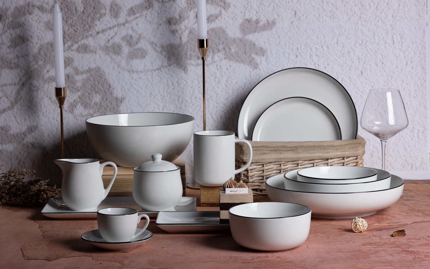 CHANGSHA HAPPY GO White Porcelain Colored Glaze Dinnerware Set | happygodinnerware.com