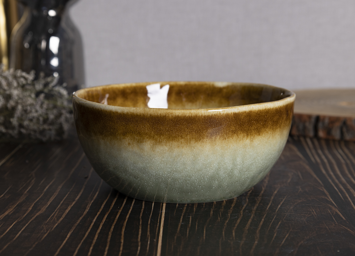 CHANGSHA HAPPY GO Vintage Reactive Glaze Stoneware Dinnerware Set in Amber and Moss Green|happygodinnerware.com