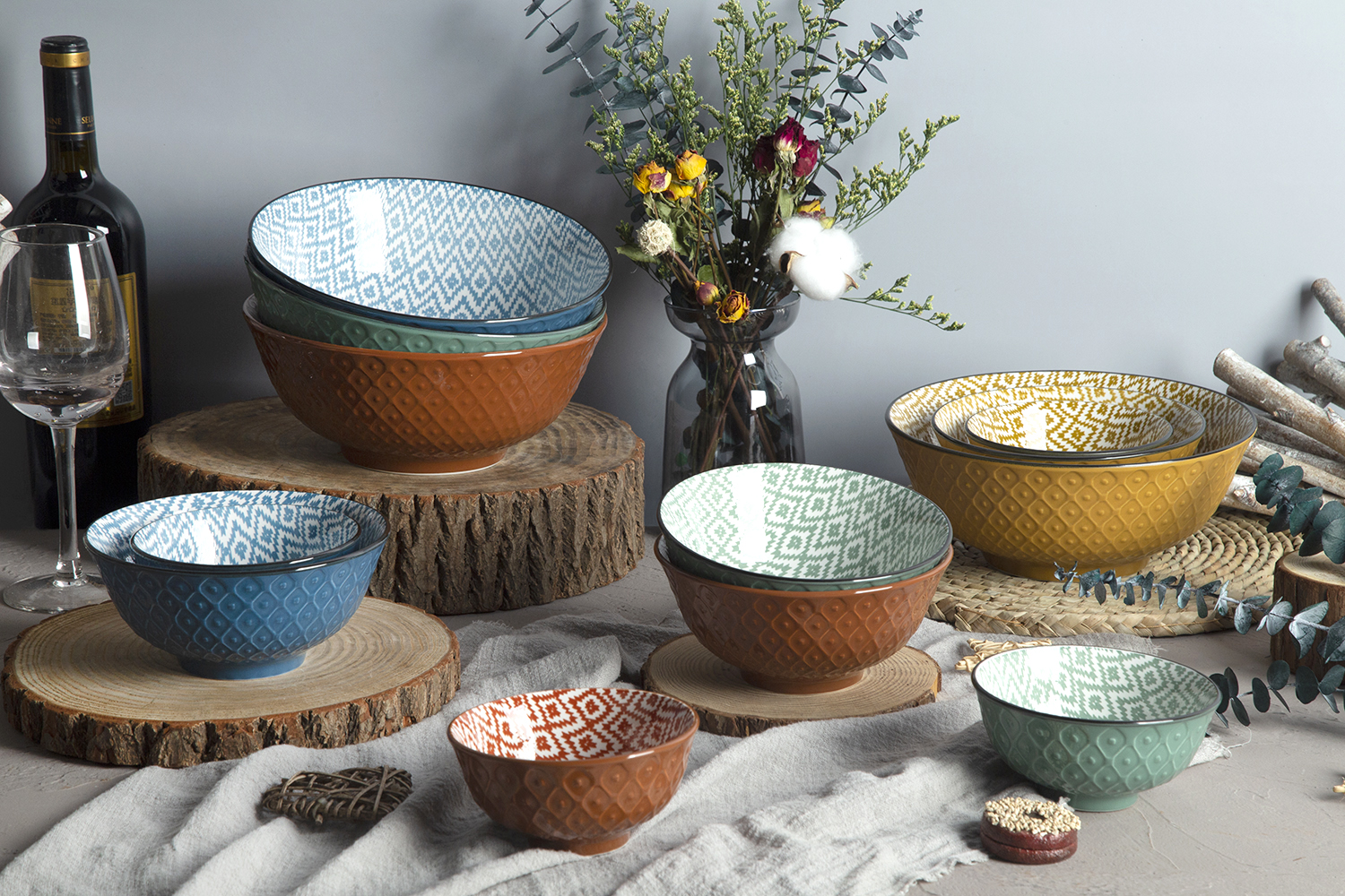 CHANGSHA HAPPY GO Ceramic Pineapple Embossed Bowls in Colorful Glazes | happygodinnerware.com