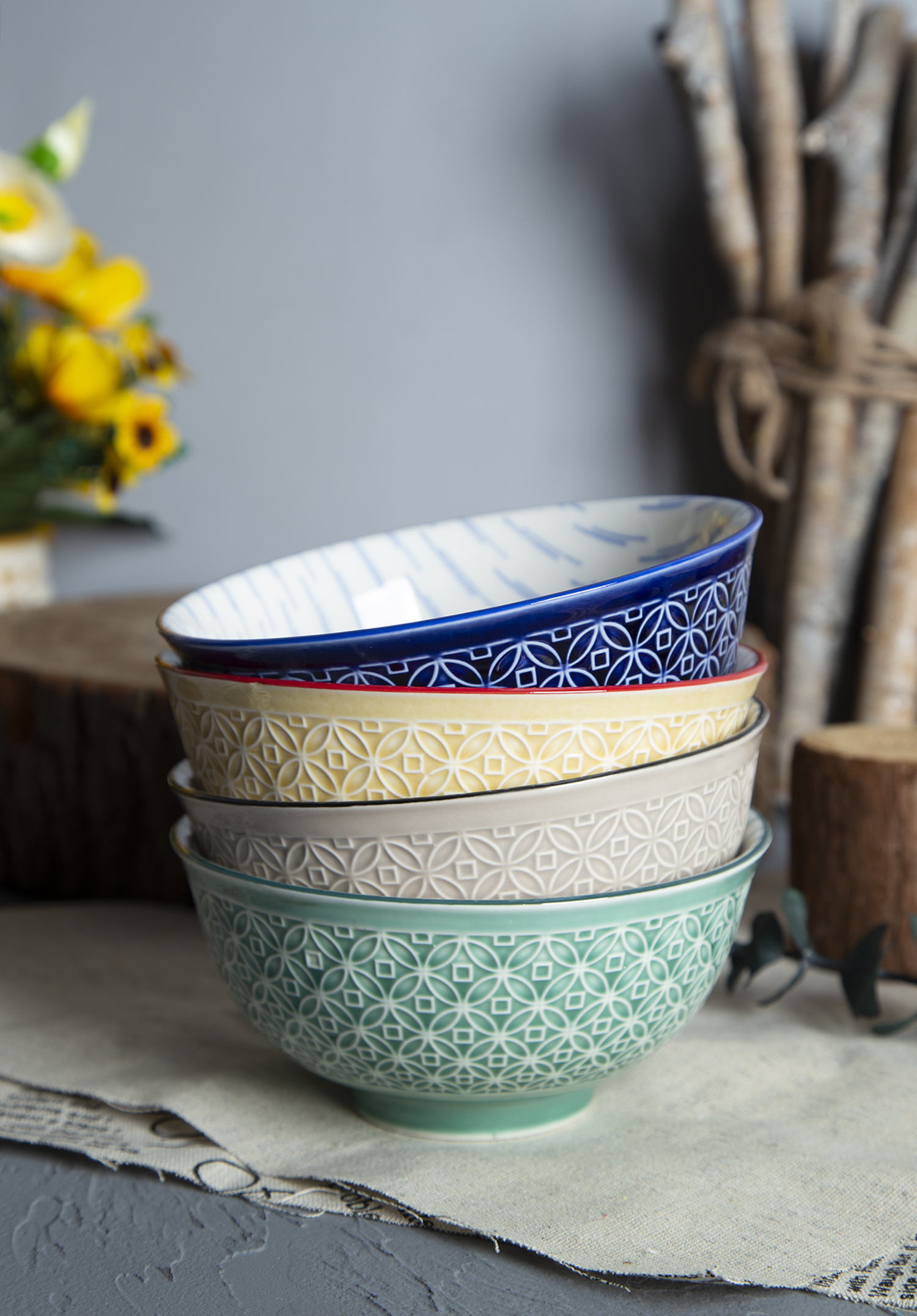 CHANGSHA HAPPY GO Coin Pattern Embossed Stoneware Bowls with Floral Print | happygodinnerware.com