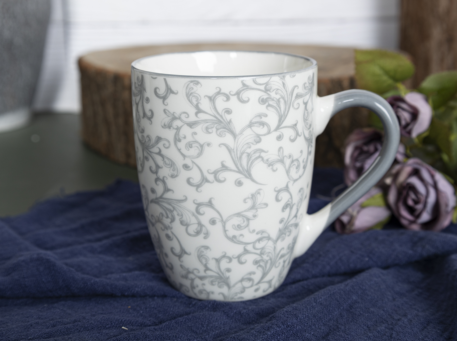 CHANGSHA HAPPY GO  Elegant Gray New Bone China Mug Set with Floral and Minimalist Geometric Decal Patterns  |happygodinnerware.com