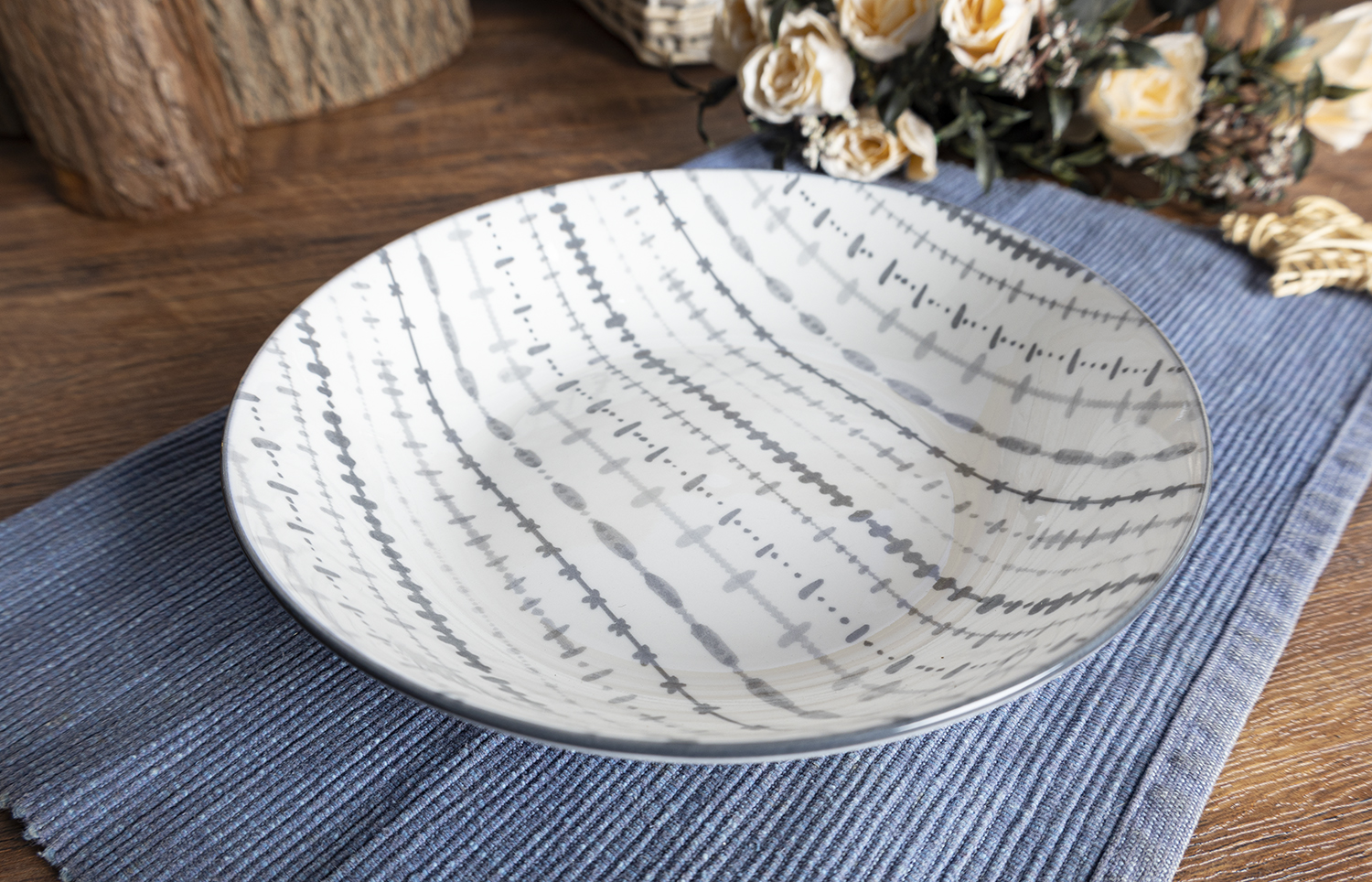 CHANGSHA HAPPY GO Vintage Grey Floral Printed White Porcelain Dinnerware Set with Elegant Rustic Patterns  |happygodinnerware.com