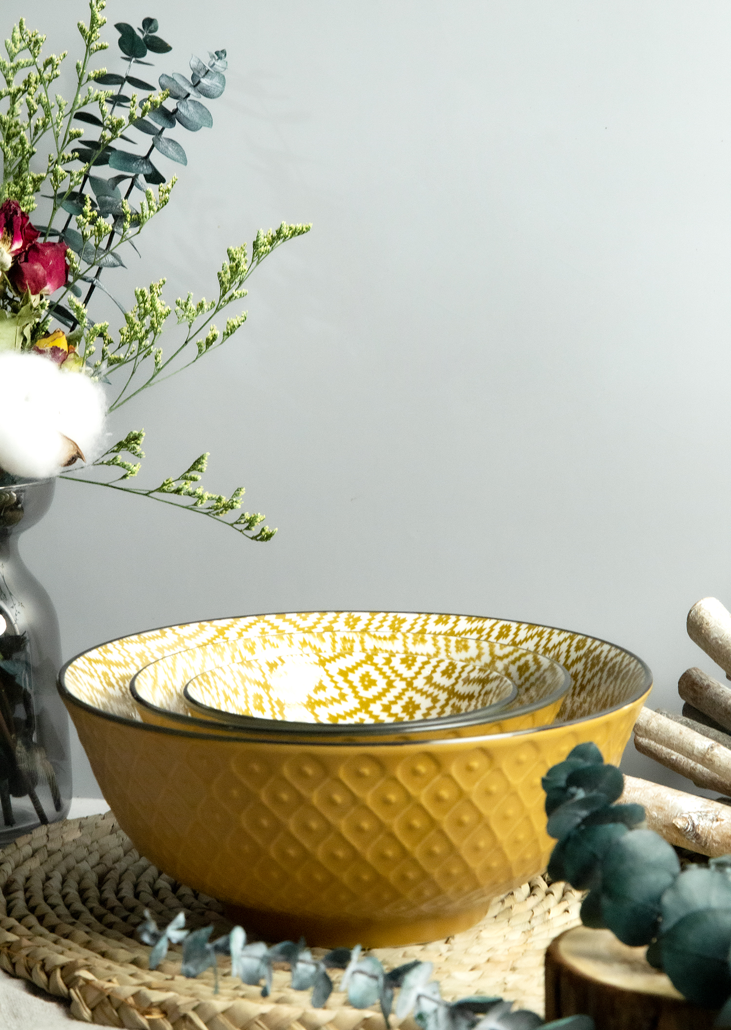 CHANGSHA HAPPY GO Ceramic Pineapple Embossed Bowls in Colorful Glazes | happygodinnerware.com