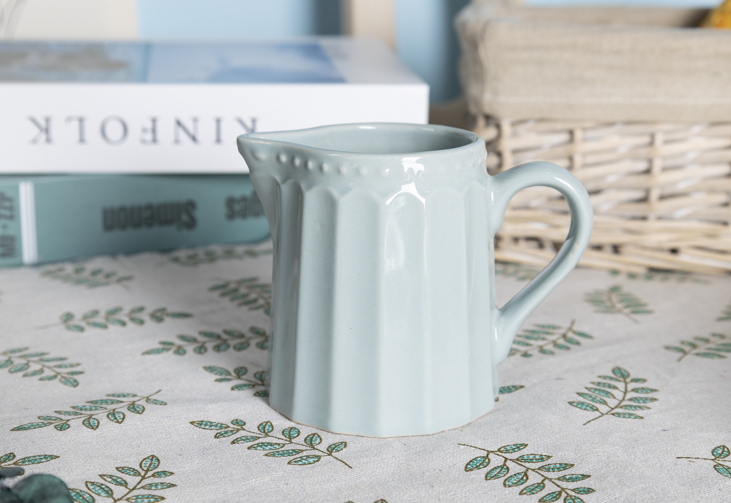 CHANGSHA HAPPY GO  Blue Embossed Stoneware British Afternoon Tea and Dinnerware Set with Fresh Color Palette  |happygodinnerware.com