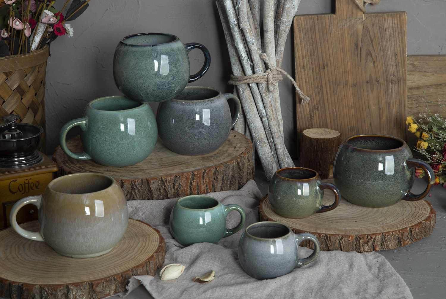 CHANGSHA HAPPY GO Irregular Shape Reactive Glaze Stoneware with Embossed Design |happygodinnerware.com