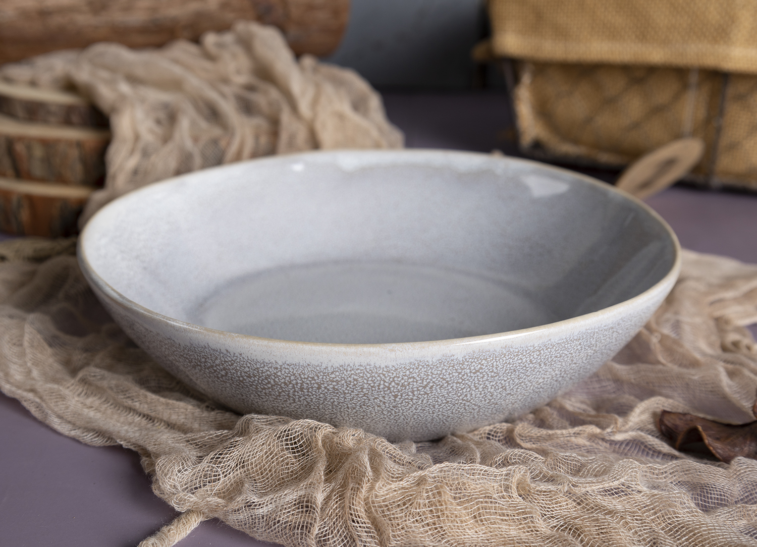 CHANGSHA HAPPY GO  Tri-Color Mixed Reactive Glaze Stoneware Dinner Set for Contemporary Dining  |happygodinnerware.com