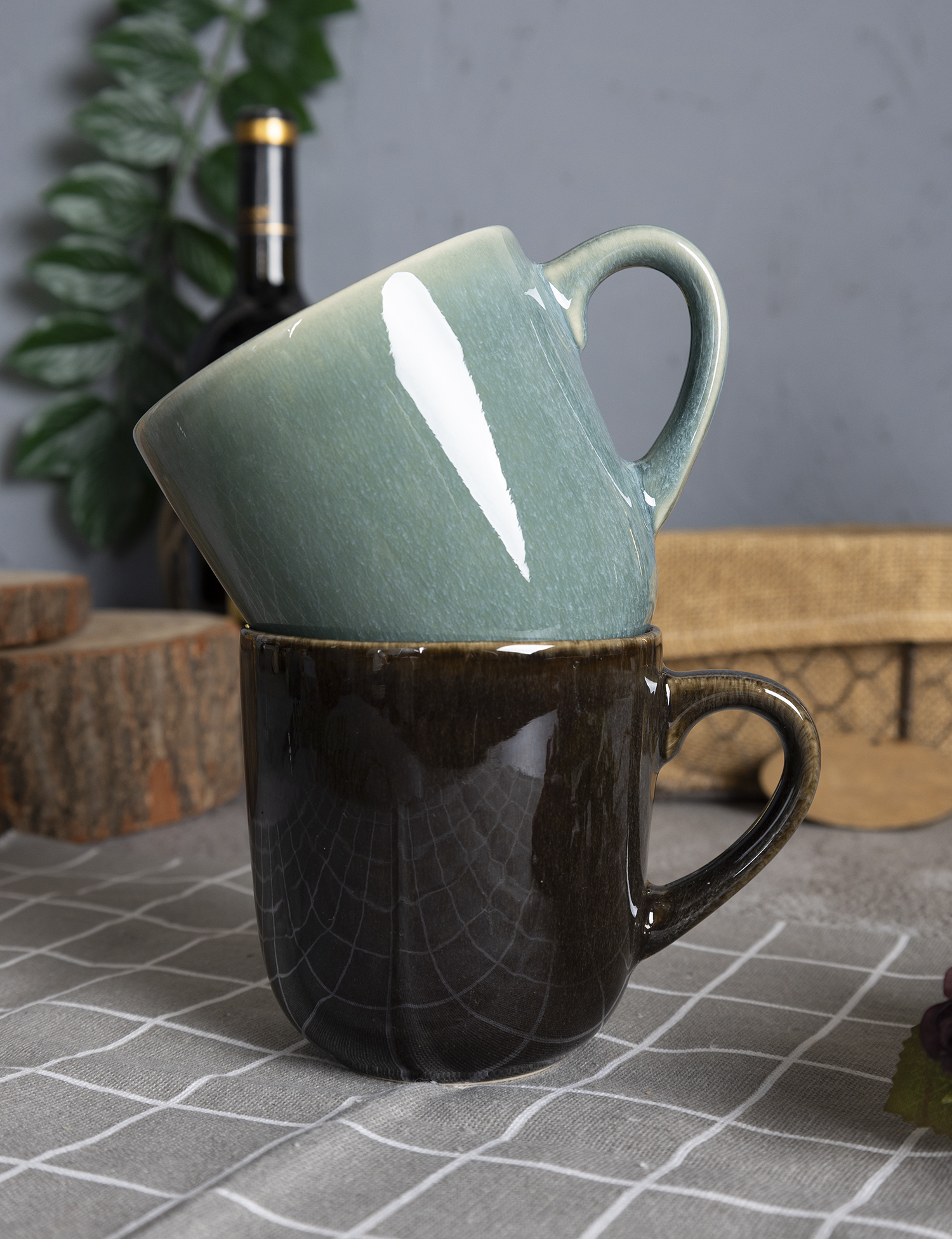 CHANGSHA HAPPY GO  Gray-Green and Beige Reactive Glaze Stoneware Dinner Set with Smooth Finish  |happygodinnerware.com