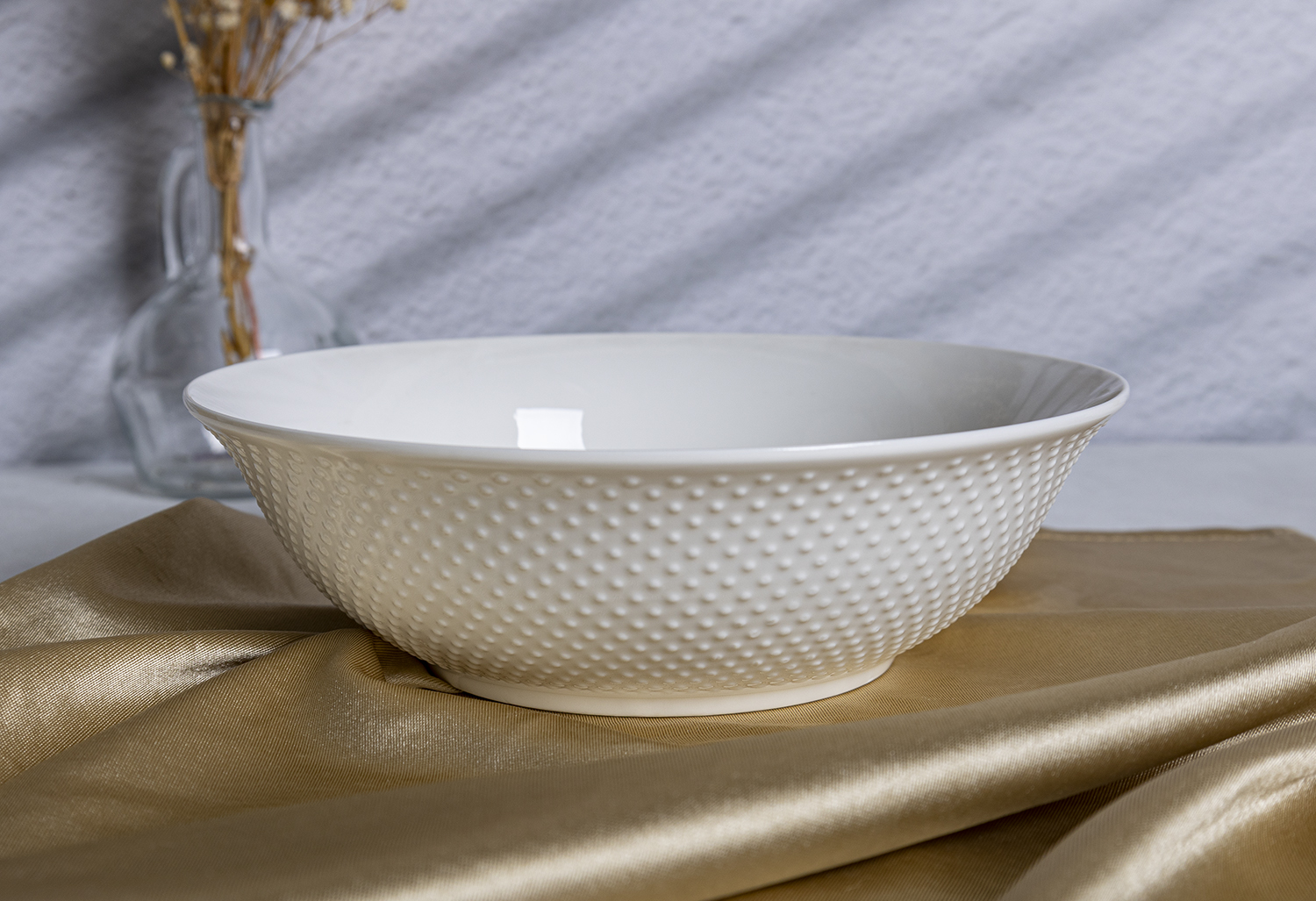 CHANGSHA HAPPY GO New Bone China Collection with Polka-Dot Embossed Design | happygodinnerware.com