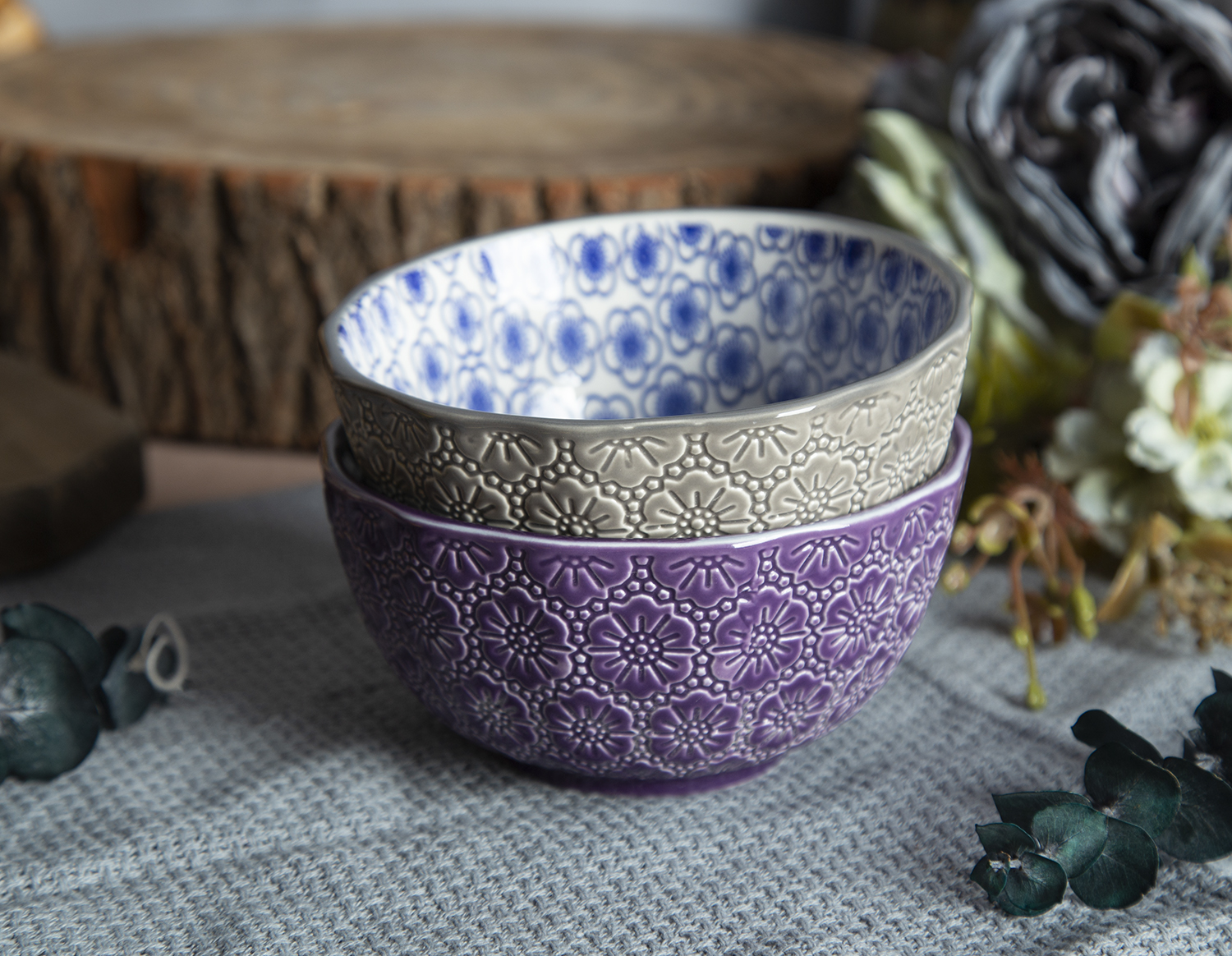 CHANGSHA HAPPY GO Small Sunflower Embossed Stoneware Bowls with Color Glaze and Floral Print | happygodinnerware.com