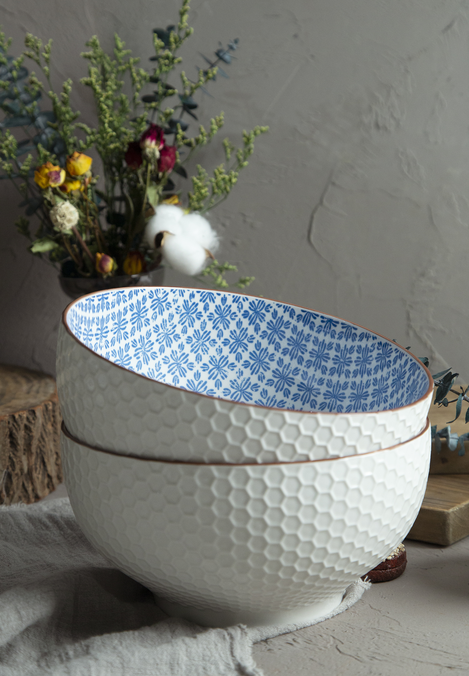 CHANGSHA HAPPY GO White Porcelain Honeycomb Embossed Bowls with Floral Blue Interiors | happygodinnerware.com