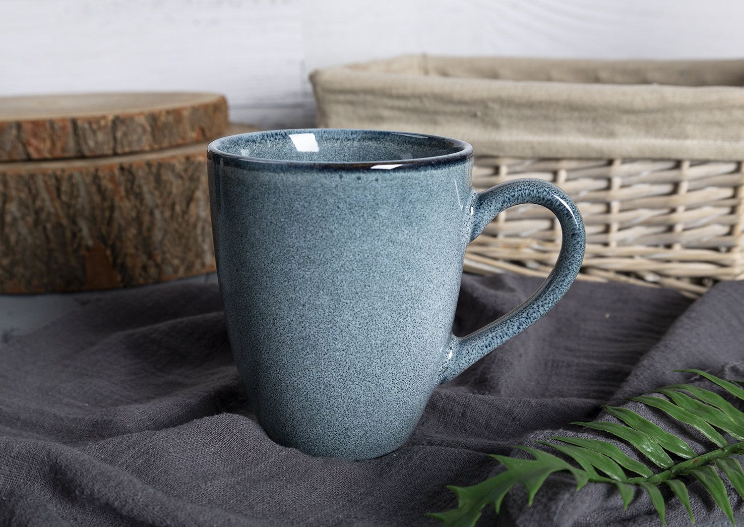 CHANGSHA HAPPY GO Neutral Reactive Glaze Stoneware Tableware Set in Matte Gray and Ivory with Double-Layer Glazing |happygodinnerware.com
