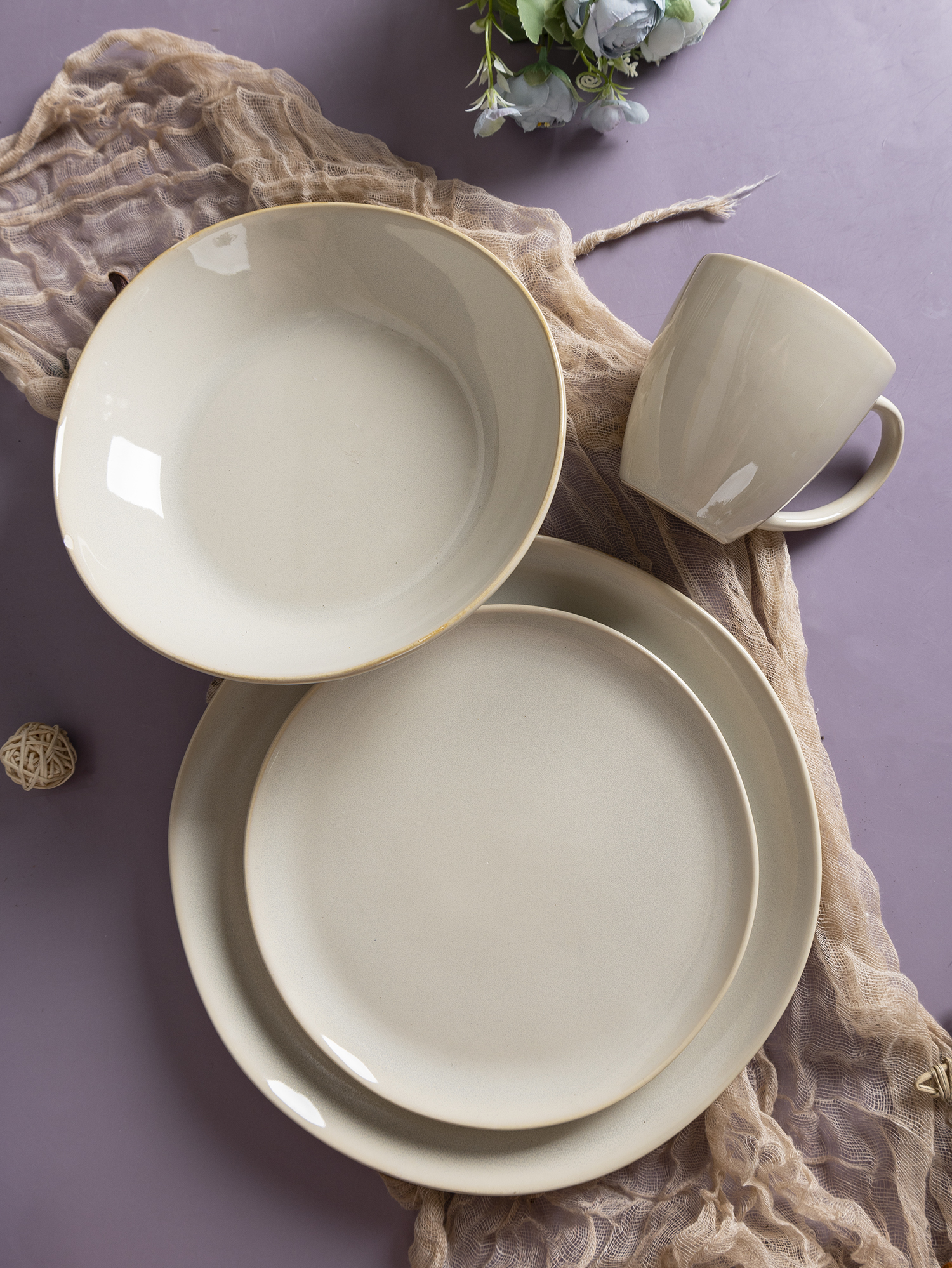CHANGSHA HAPPY GO  Simple Beige Reactive Glaze Stoneware Dinner Set with Elegant Matte Finish  |happygodinnerware.com