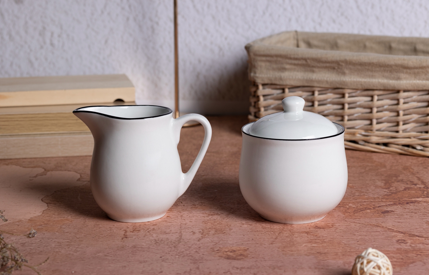 CHANGSHA HAPPY GO White Porcelain Colored Glaze Dinnerware Set | happygodinnerware.com