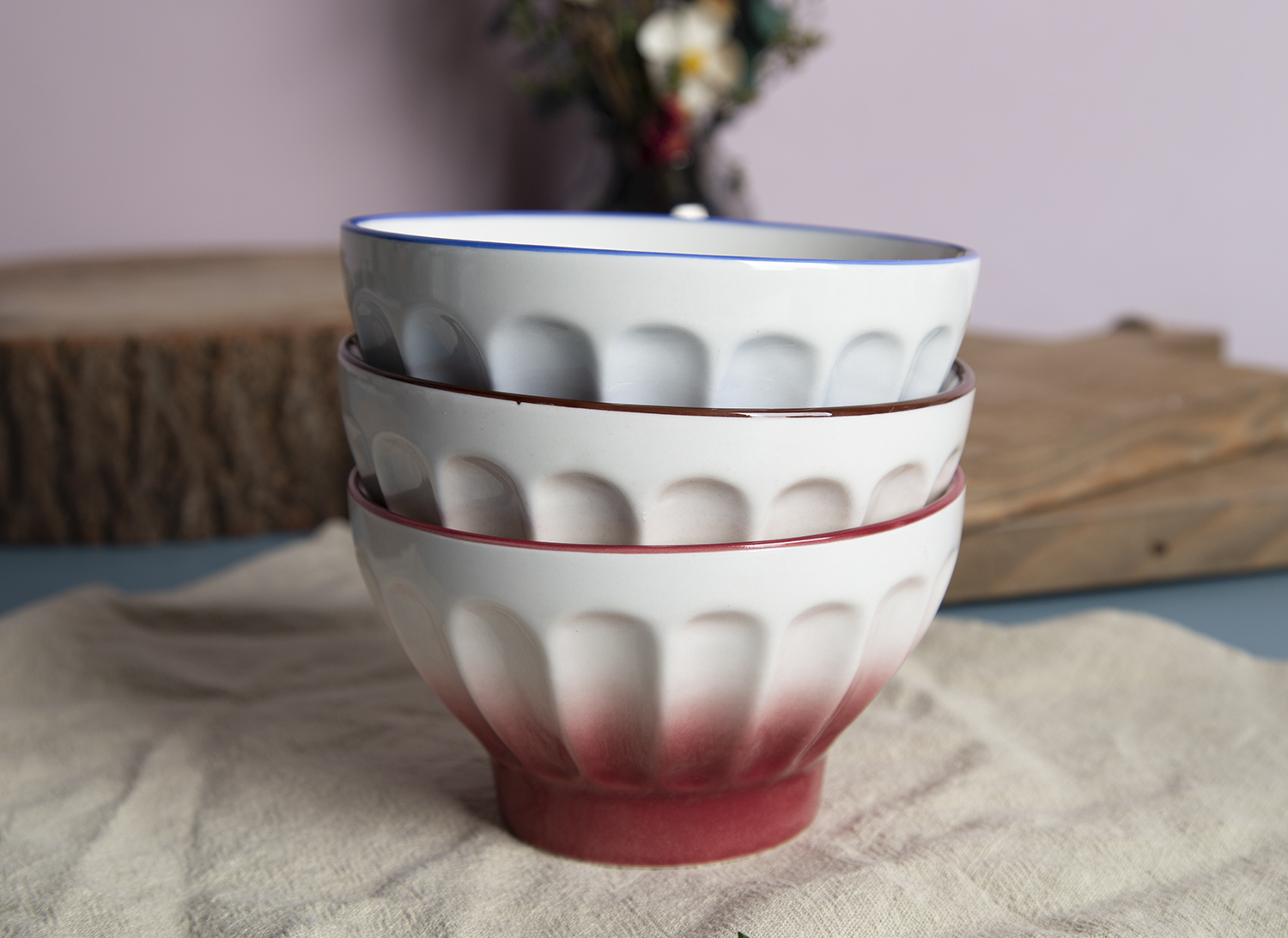 CHANGSHA HAPPY GO Gourd-Shaped Embossed Design New Bone China Mugs and Bowls |happygodinnerware.com
