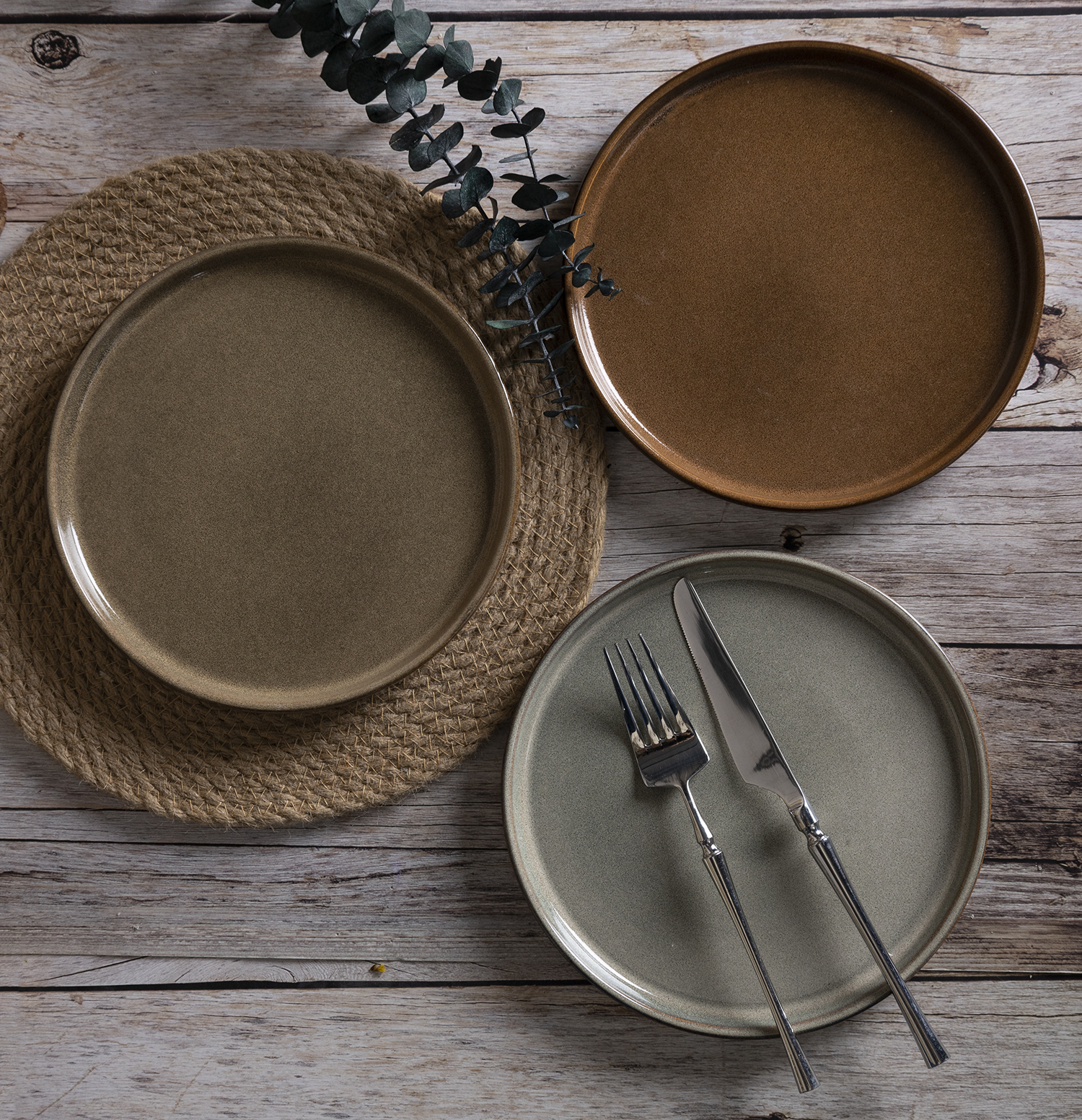 CHANGSHA HAPPY GO Autumn Tone Stoneware Dinnerware Set – Reactive Glaze Plates, Bowls & Mugs in Warm Brown and Olive|happygodinnerware.com