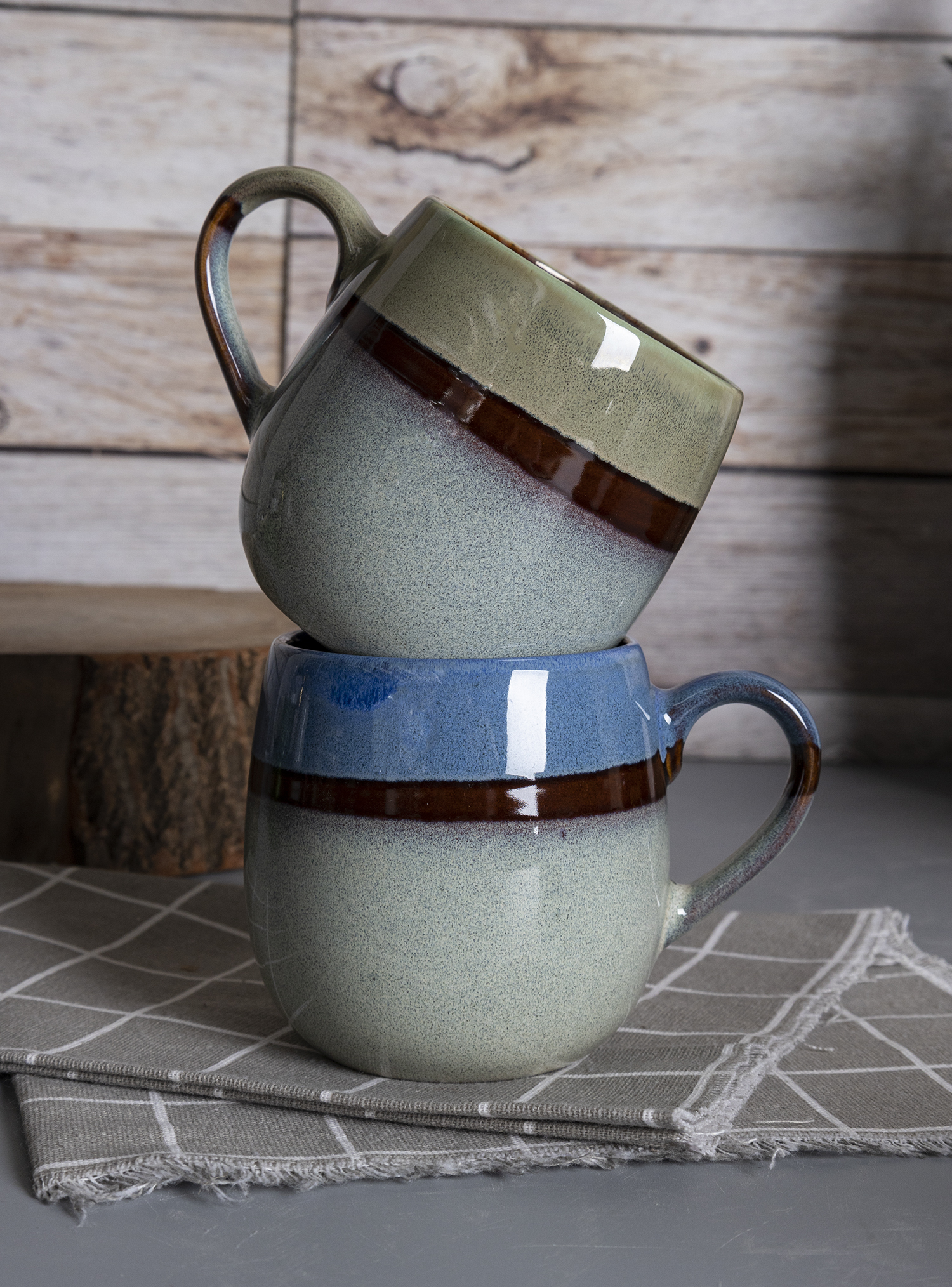 CHANGSHA HAPPY GO Glossy Two-Tone Stoneware Mug & Bowl Set | Reactive Glaze Finish | Retro Café Style | Durable Ceramic for Home & Business Use|happygodinnerware.com