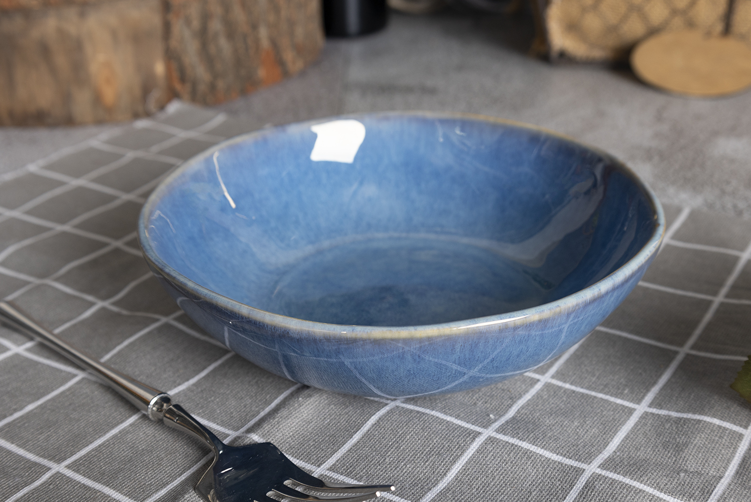 CHANGSHA HAPPY GO  Gray-Green and Beige Reactive Glaze Stoneware Dinner Set with Smooth Finish  |happygodinnerware.com