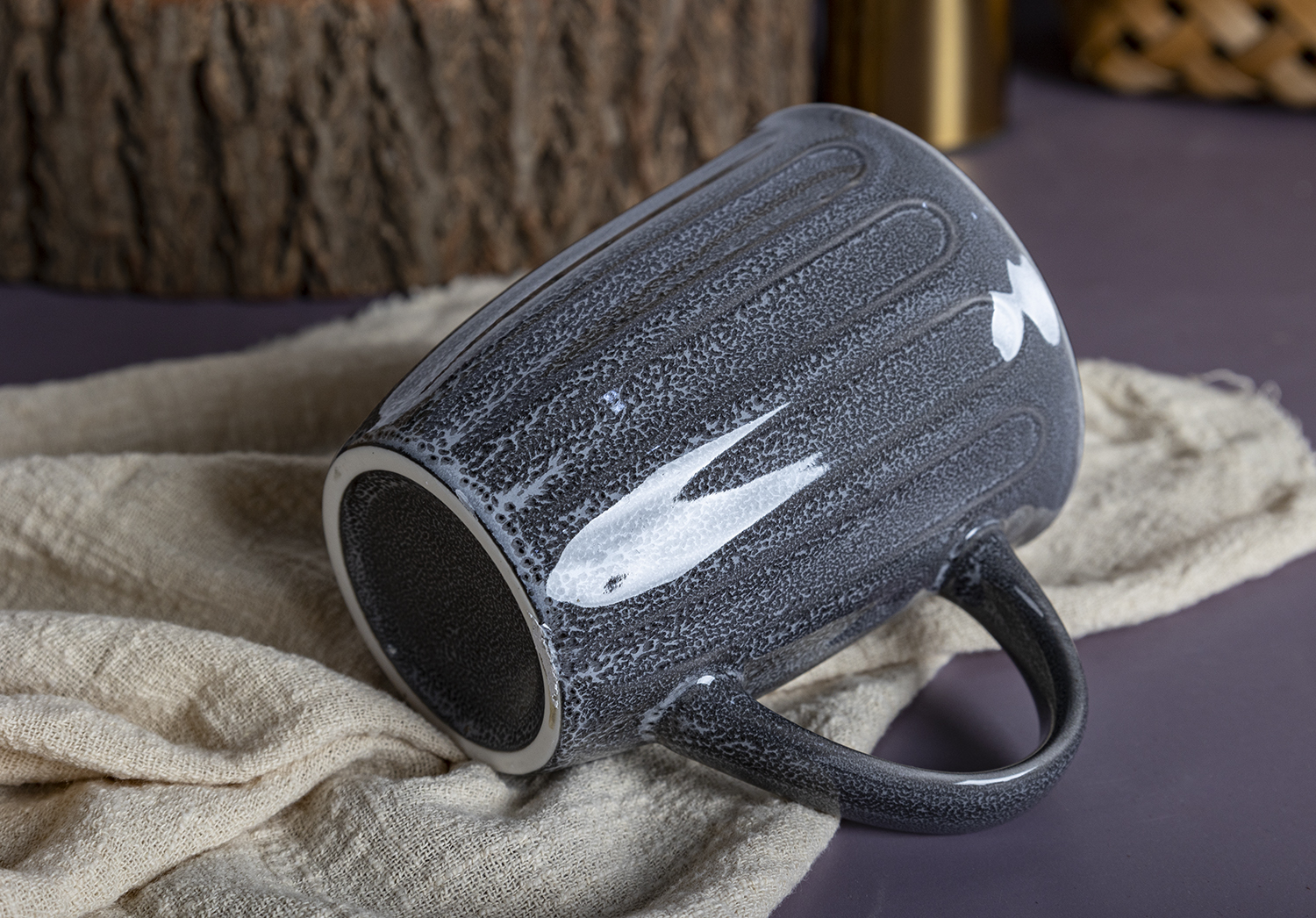 CHANGSHA HAPPY GO  Geometric Embossed Fine Bone China Mug with Matte Reactive Glaze for Contemporary Drinkware Collections |Dopamine Series Ceramics  |happygodinnerware.com