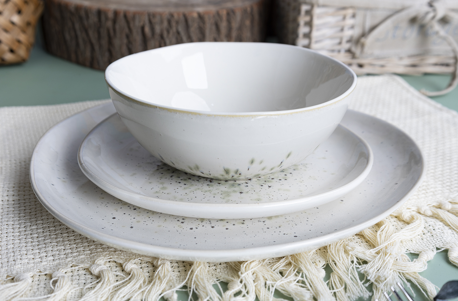 CHANGSHA HAPPY GO  Soft Reactive Glaze Stoneware Table Set in Creamy Ivory with Subtle Forest Tinting and Rustic Refinement |happygodinnerware.com