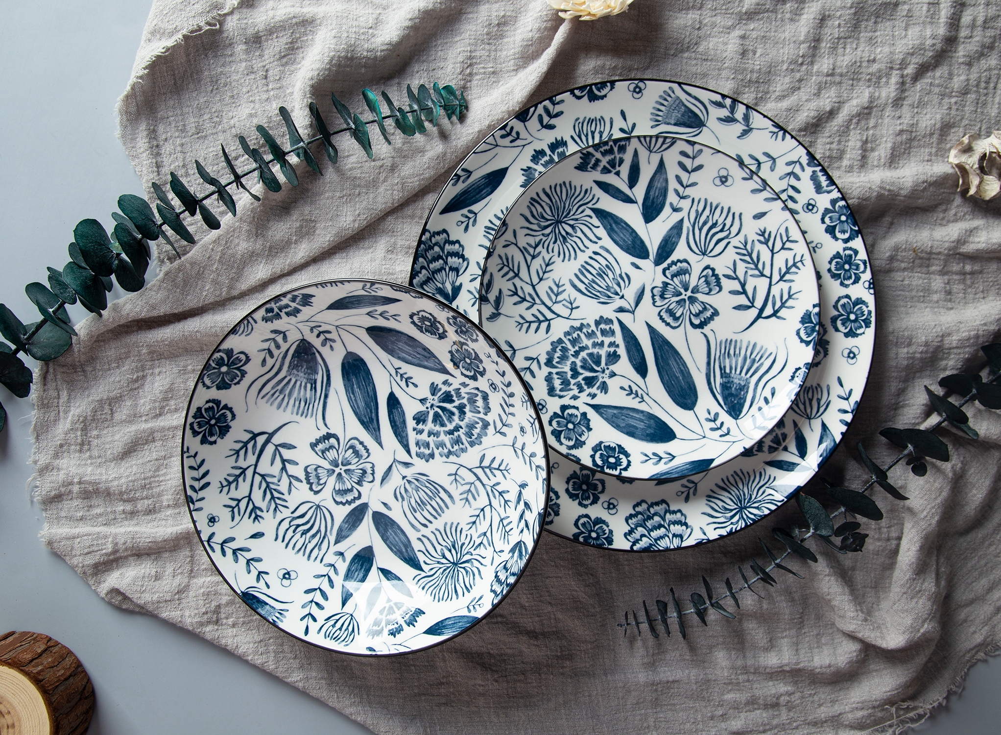 CHANGSHA HAPPY GO White Porcelain Dinnerware with Floral Print and Painted Rim | happygodinnerware.com