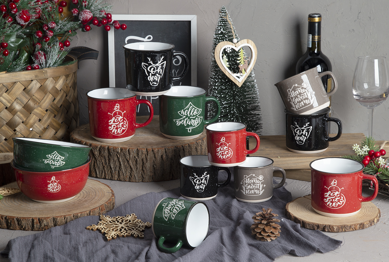 CHANGSHA HAPPY GO Christmas Enamel-Look Stoneware Mugs with Under-Glaze Screen Print | happygodinnerware.com