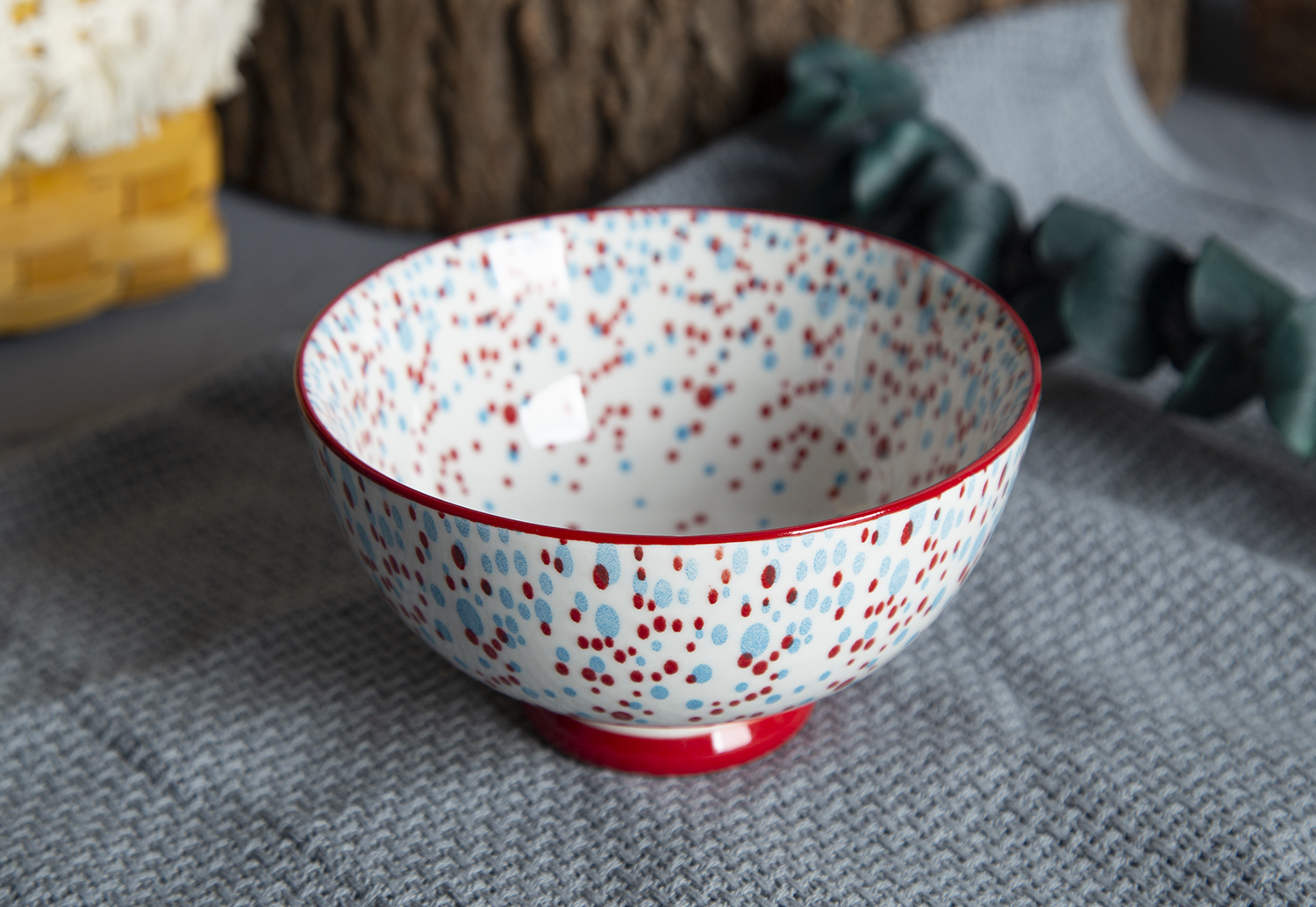 CHANGSHA HAPPY GO Dotted Print Stoneware Bowls with Colorful Glaze | happygodinnerware.com