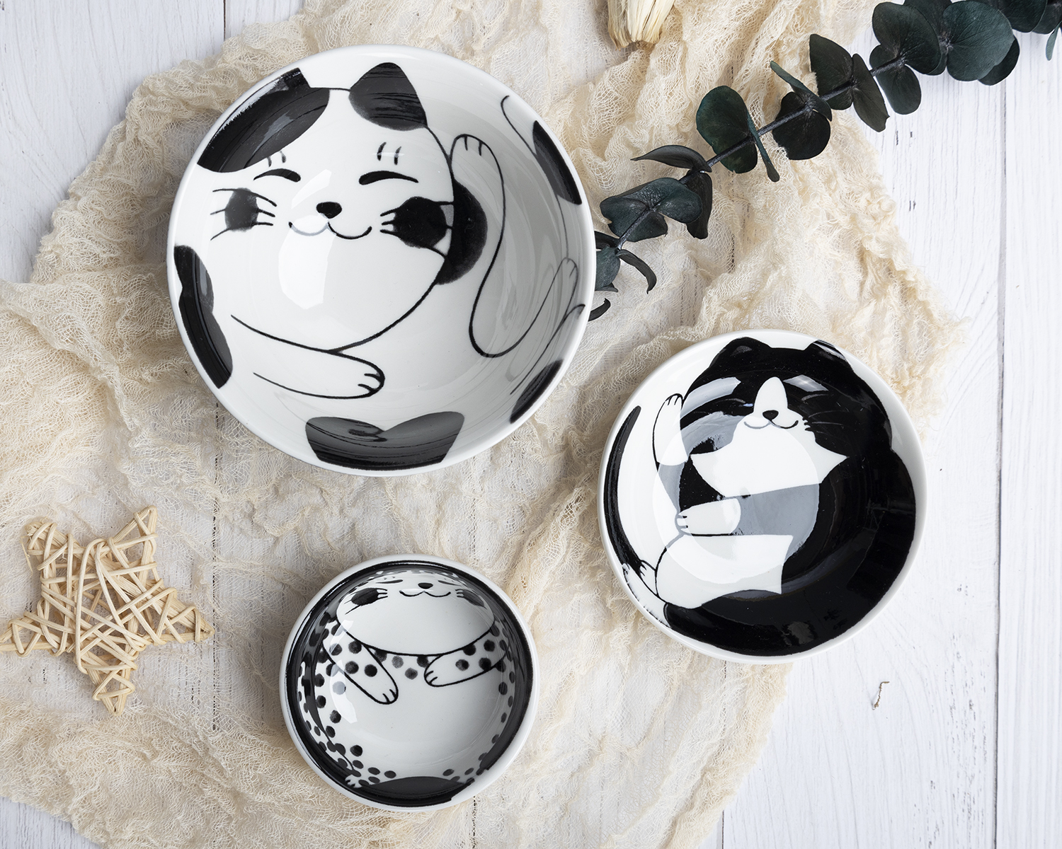 CHANGSHA HAPPY GO Colorful Country Style Printed White Porcelain Dinnerware Set with Pastoral Flower and Stripe Designs  |happygodinnerware.com