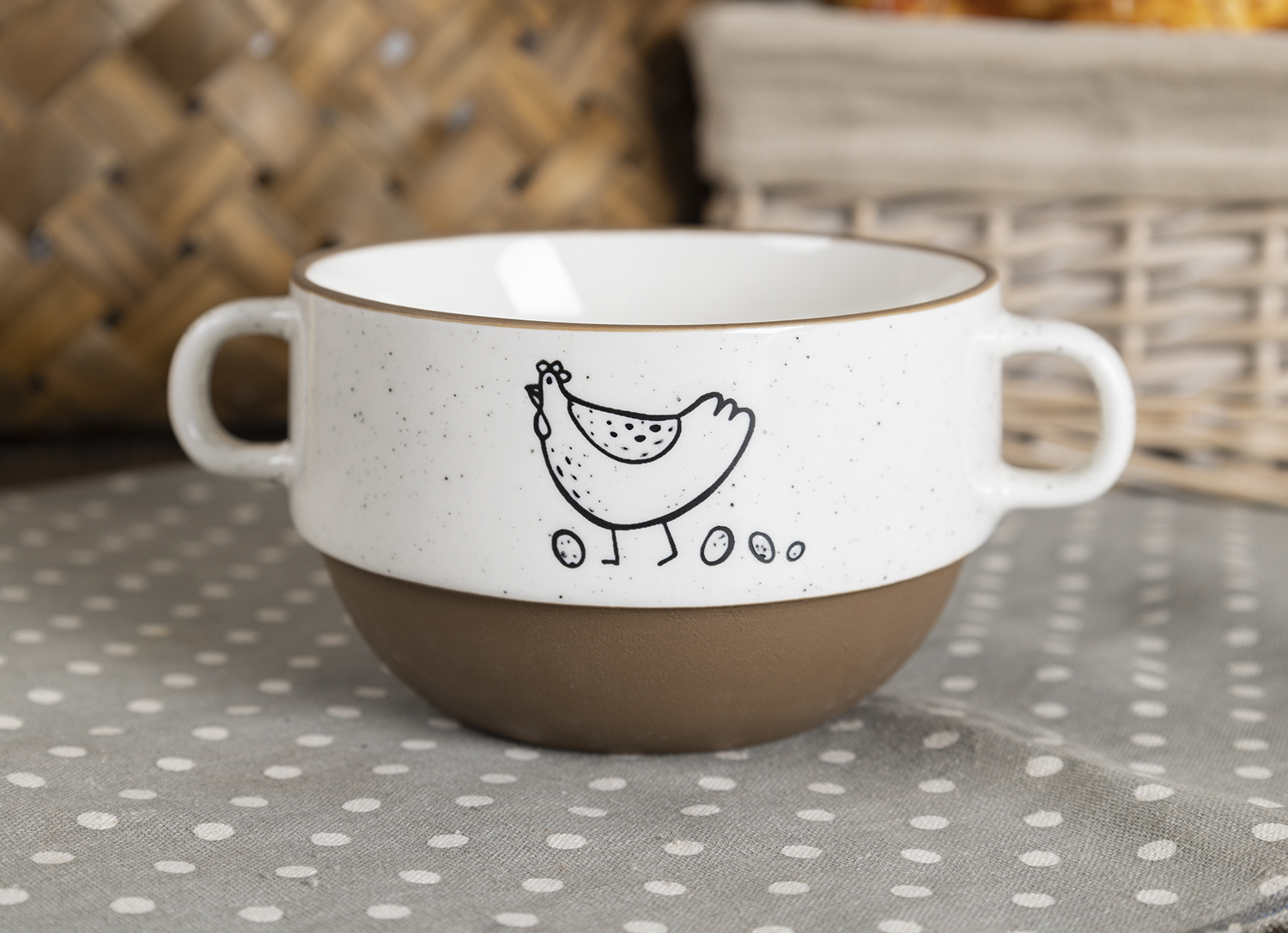 CHANGSHA HAPPY GO  Charming Farm Animal Sketch New Bone China Mug Set with Rustic Speckled Glaze Finish  |happygodinnerware.com