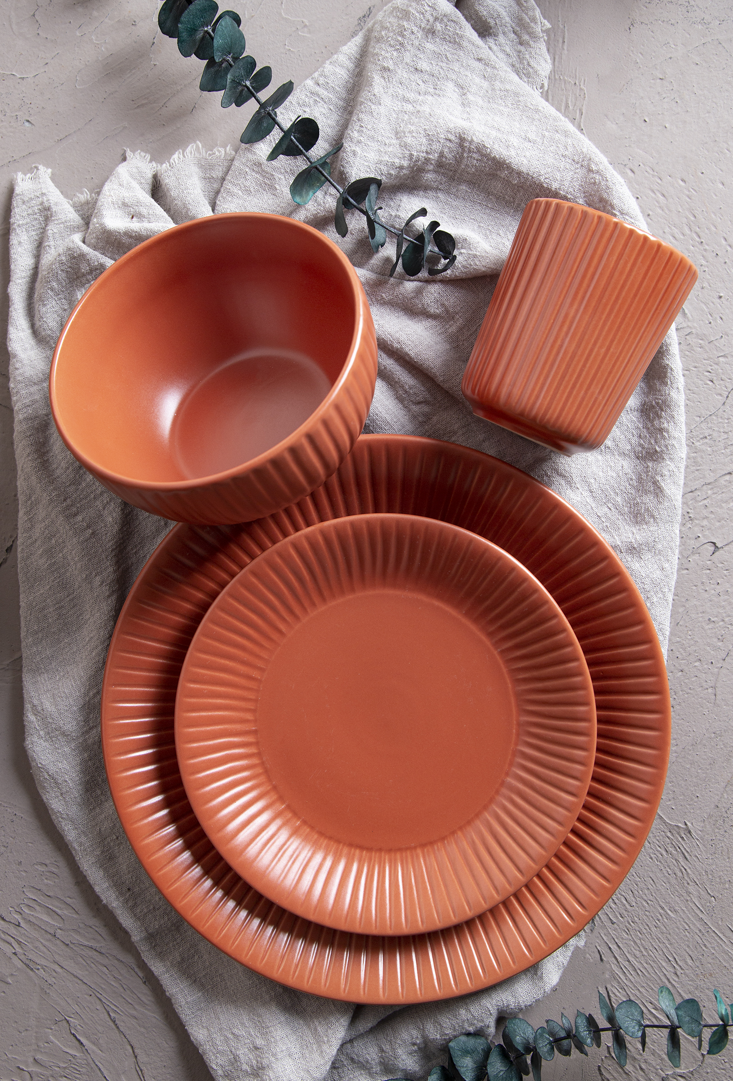 CHANGSHA HAPPY GO Color Glaze Ceramic Tableware with Unique Color Combinations |Dopamine Series Ceramics|happygodinnerware.com